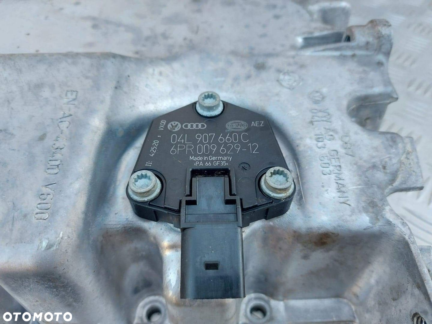 AUDI Q3 83A MISKA OLEJOWA DFG 2.0 TDI 04L103603 - 4