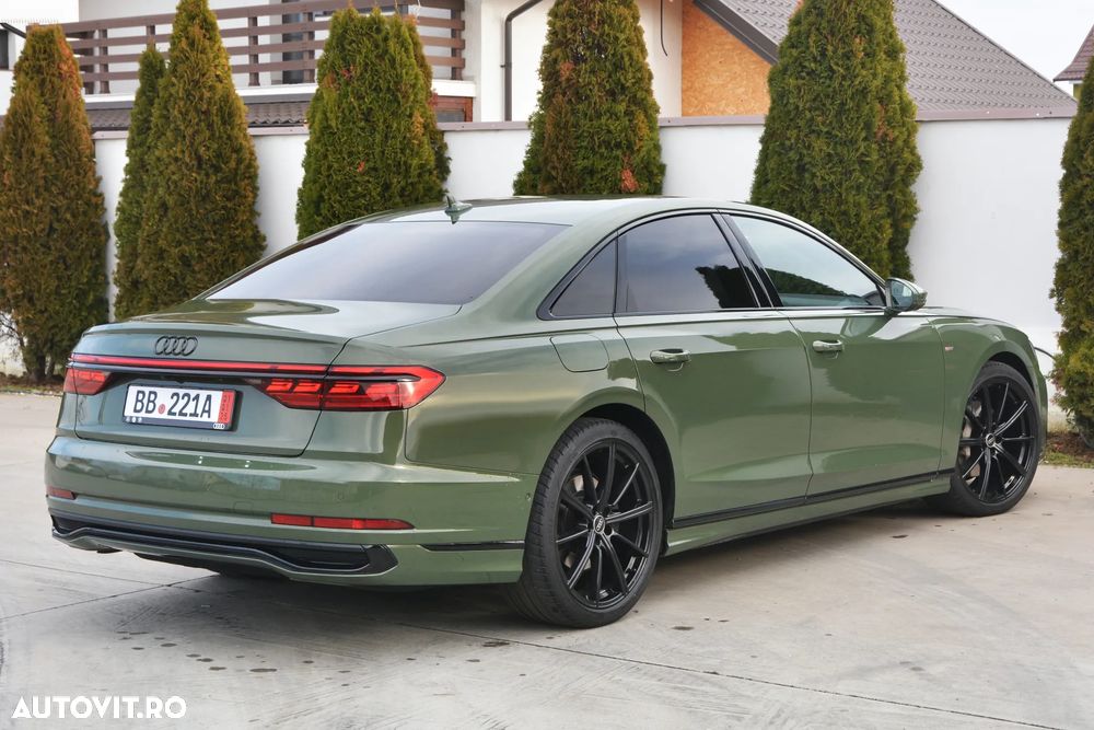 Audi A8 - 4