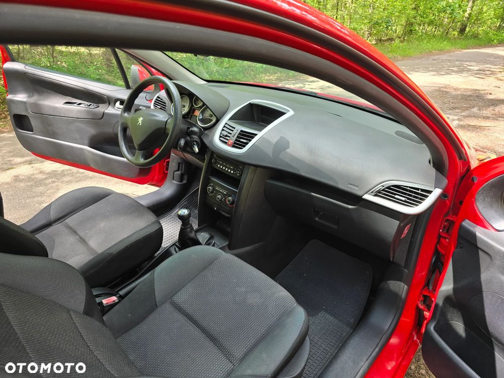 Peugeot 207 90 HDi FAP (Blue Lion) Urban Move - 13