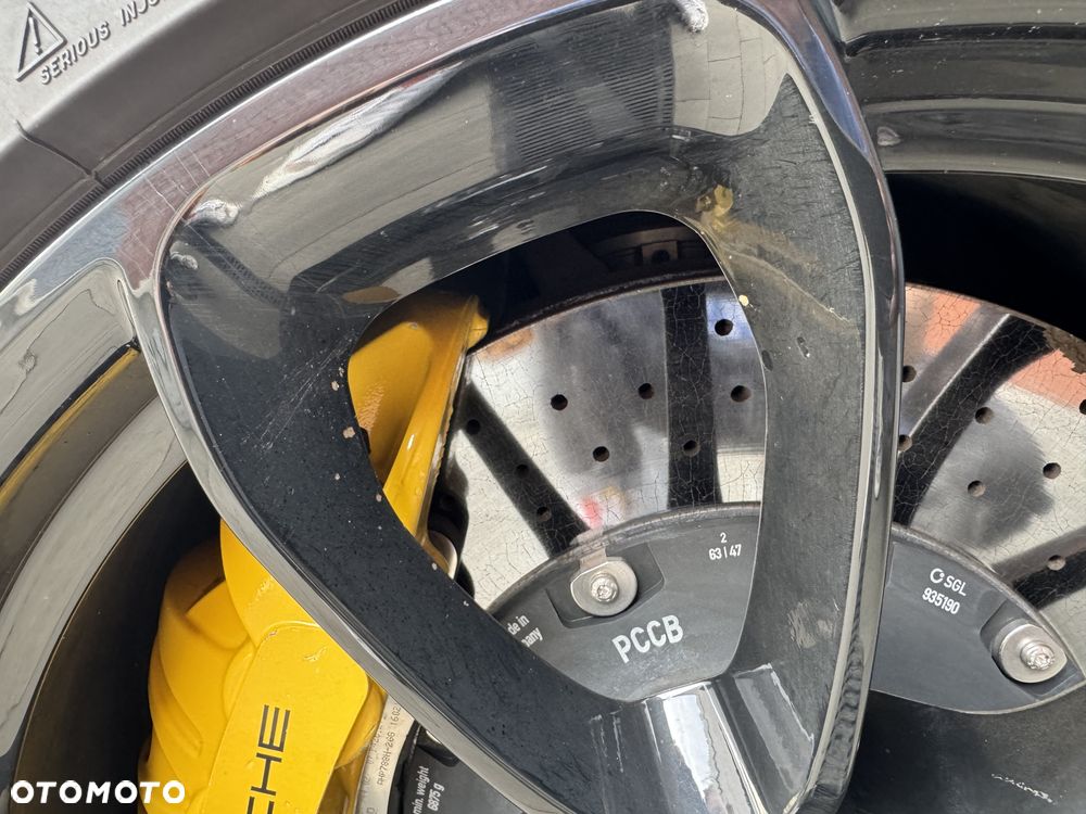 Porsche 911 Turbo S Cabriolet - 13