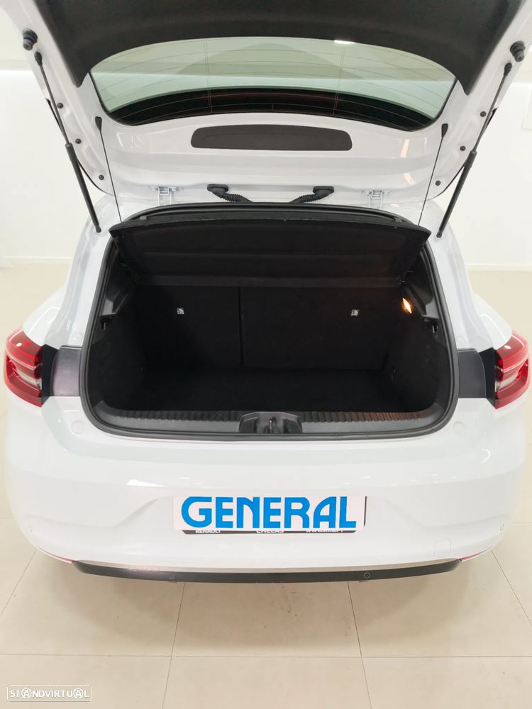 Renault Clio 1.6 E-Tech Intens - 25