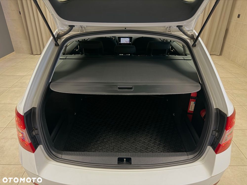 Skoda Octavia 1.5 TSI Style - 25