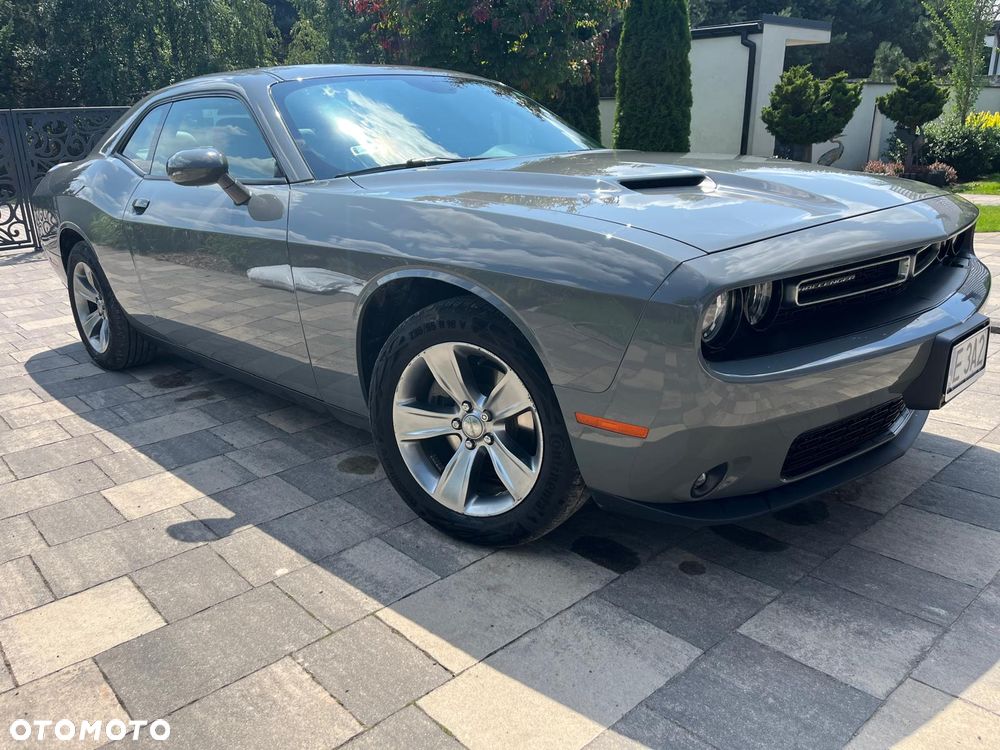 Dodge Challenger 3.6 SXT Plus - 3