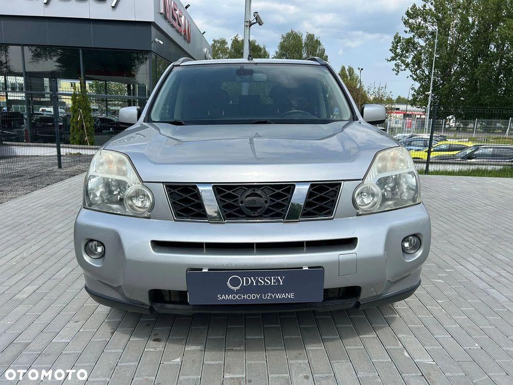 Nissan X-Trail 2.0 dCi LE - 2