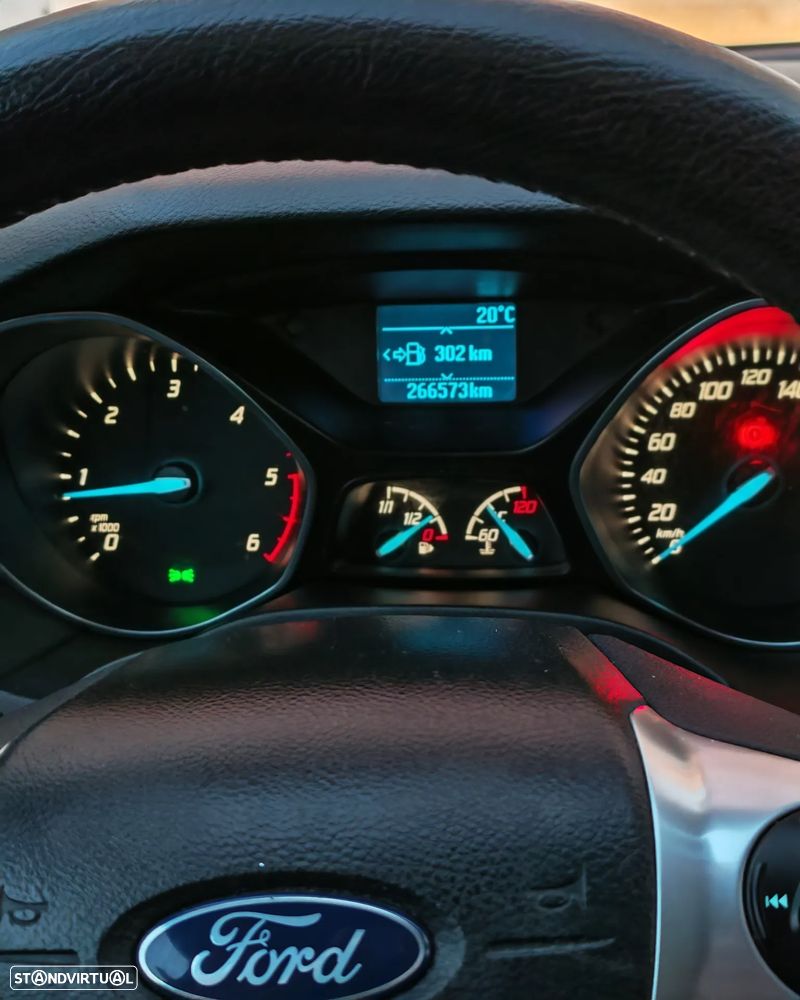 Ford Focus SW 1.6 TDCi Titanium - 18