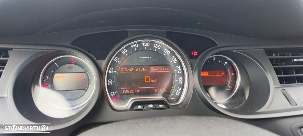 Citroën C5 Tourer 1.6 HDi VTR Airdream - 8