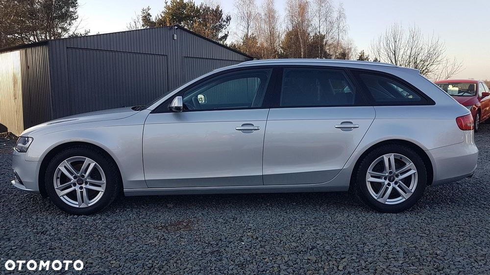 Audi A4 Avant 1.8 TFSI Attraction - 9