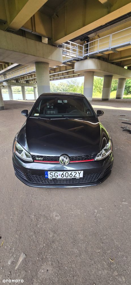 Volkswagen Golf 2.0 TSI GTI - 16