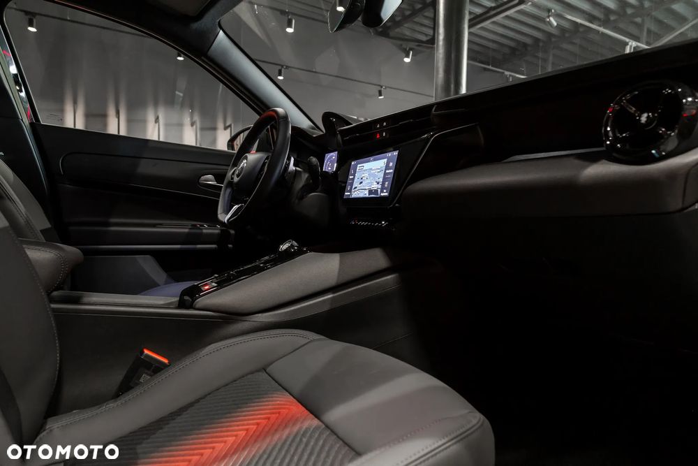 Alfa Romeo Junior 1.2 mHEV Ti eDCT - 8