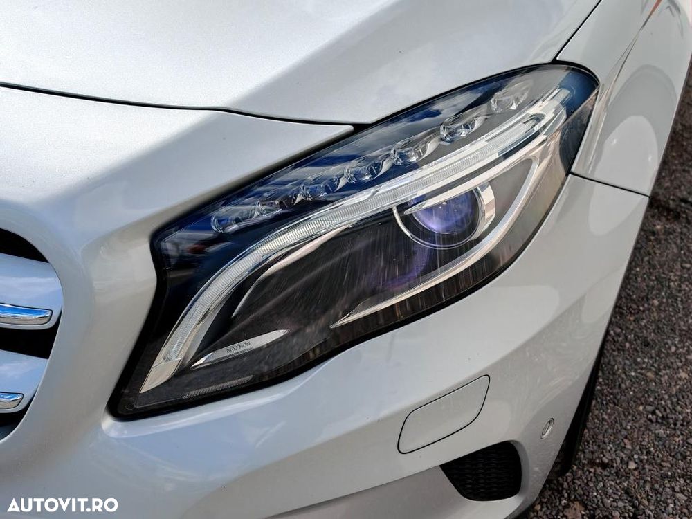 Mercedes-Benz GLA 200 d 4Matic 7G-DCT Activity Edition - 26