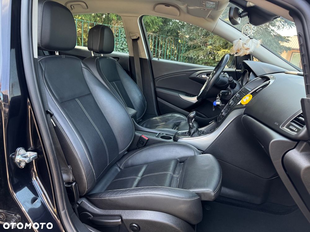 Opel Astra 2.0 CDTI Cosmo - 32