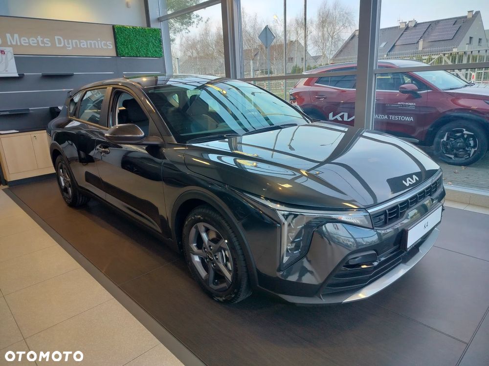 Kia K4 - 1