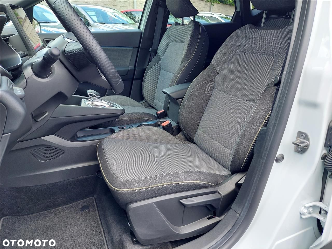 Renault Captur - 5