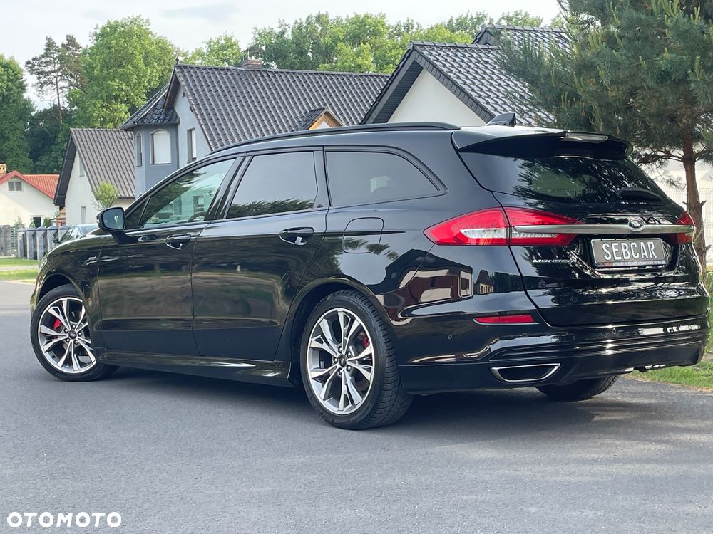 Ford Mondeo - 36
