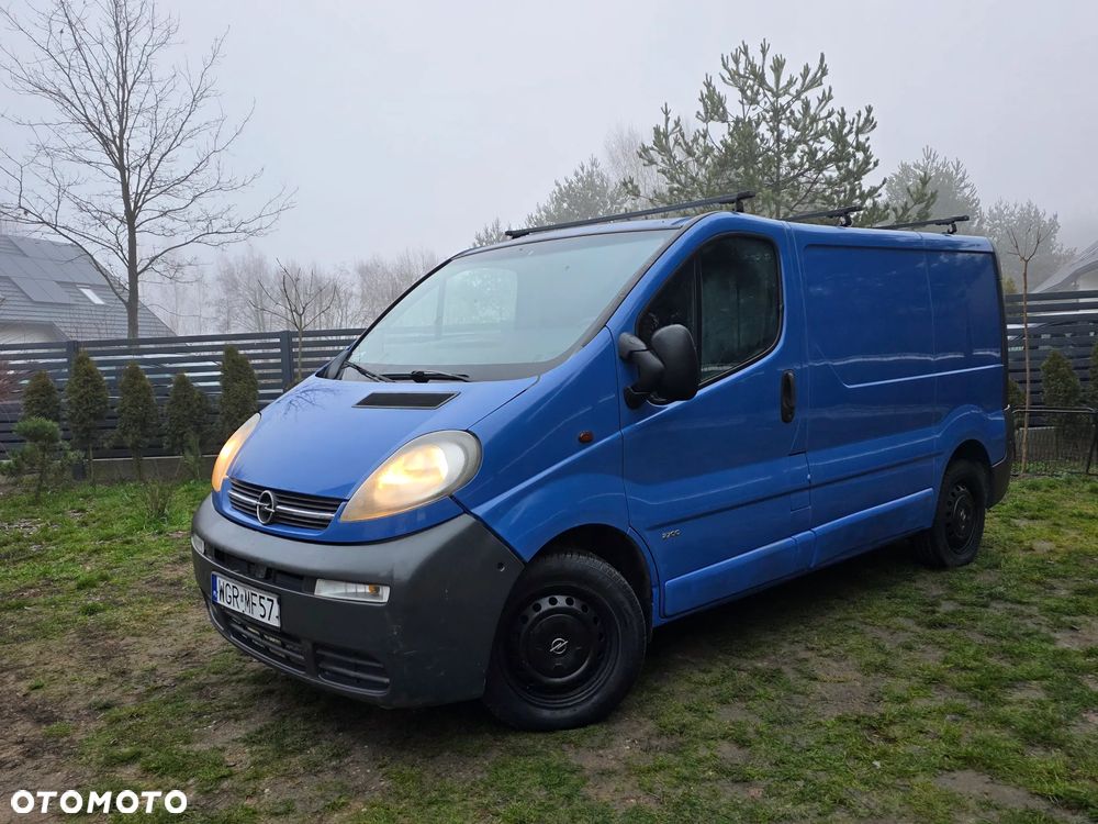 Opel Vivaro - 11