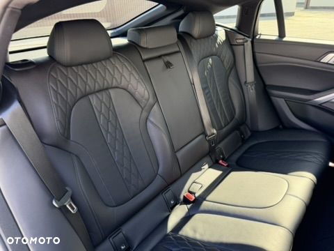 BMW X6 xDrive30d xLine - 29