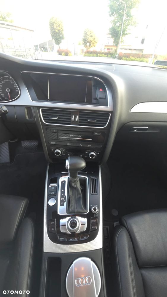 Audi A4 Allroad 2.0 TFSI Quattro S tronic - 9