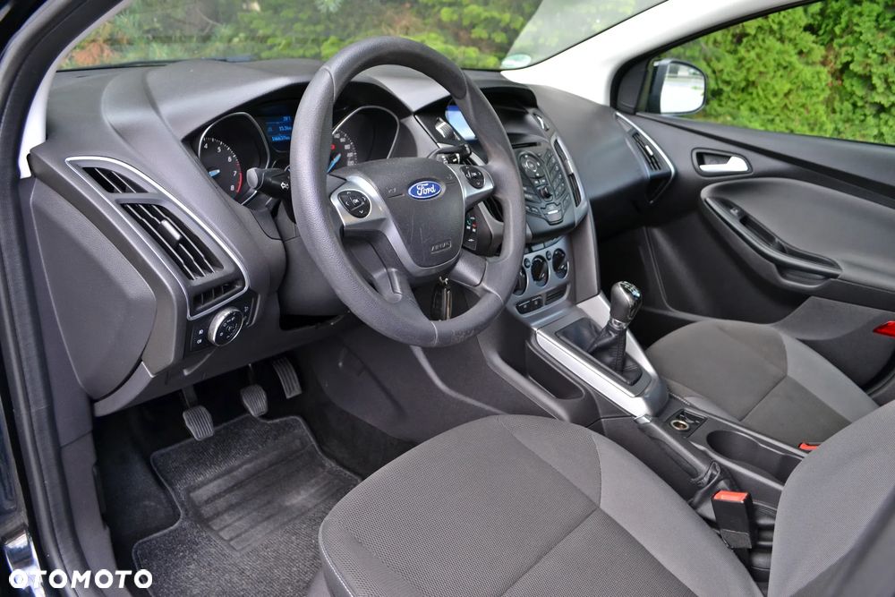 Ford Focus - 14