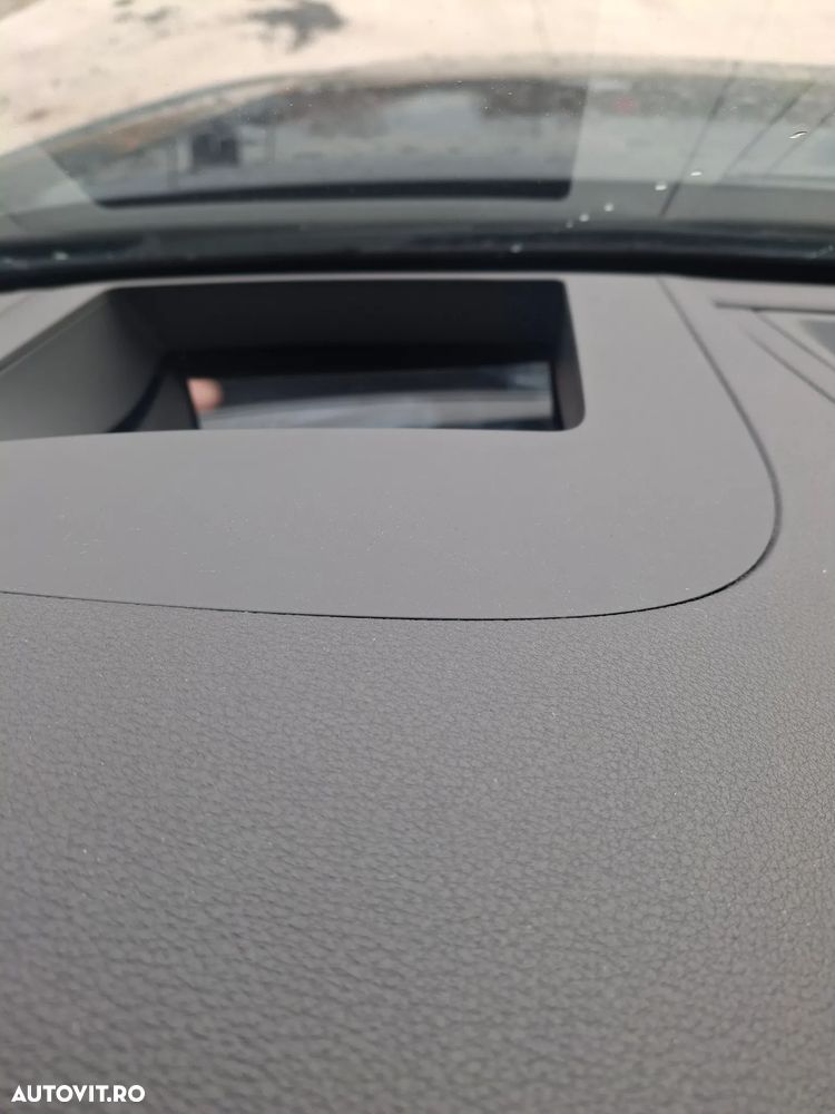 Audi A4 Limuzina 2.0 TDI - 10