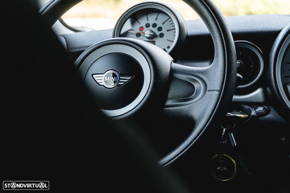 MINI Clubman Cooper D - 12