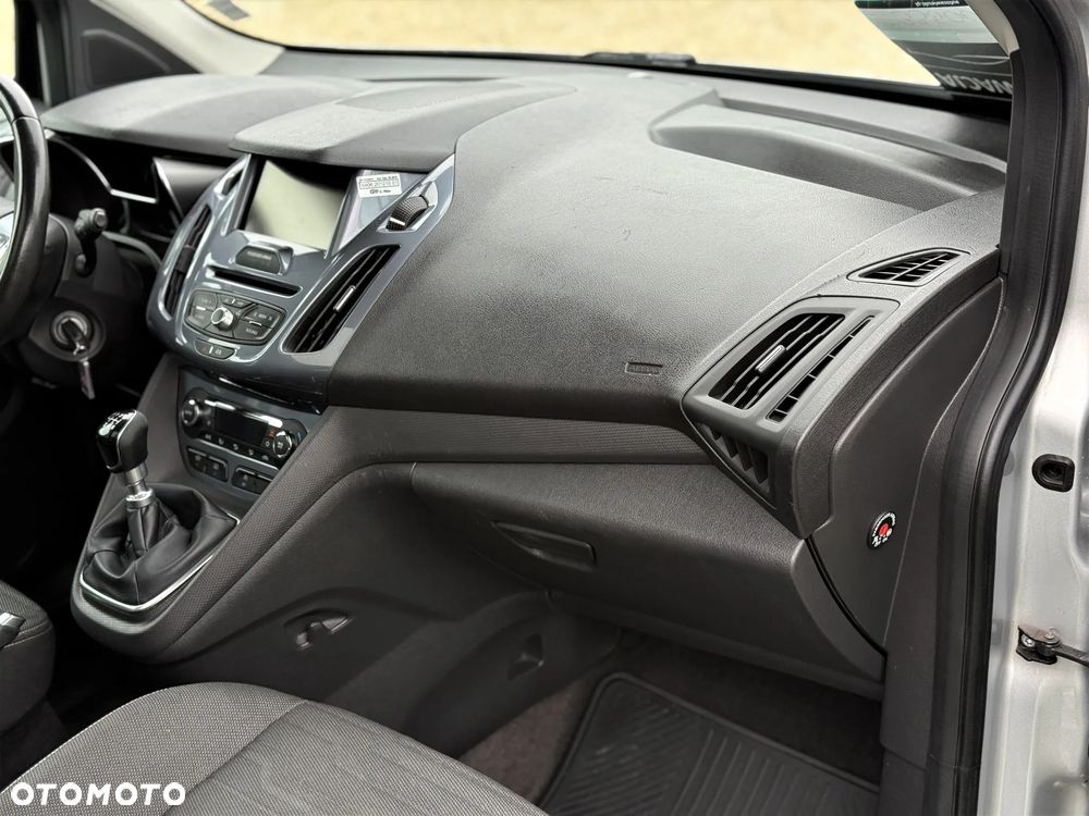 Ford Tourneo Connect 1.5 TDCi Titanium - 13