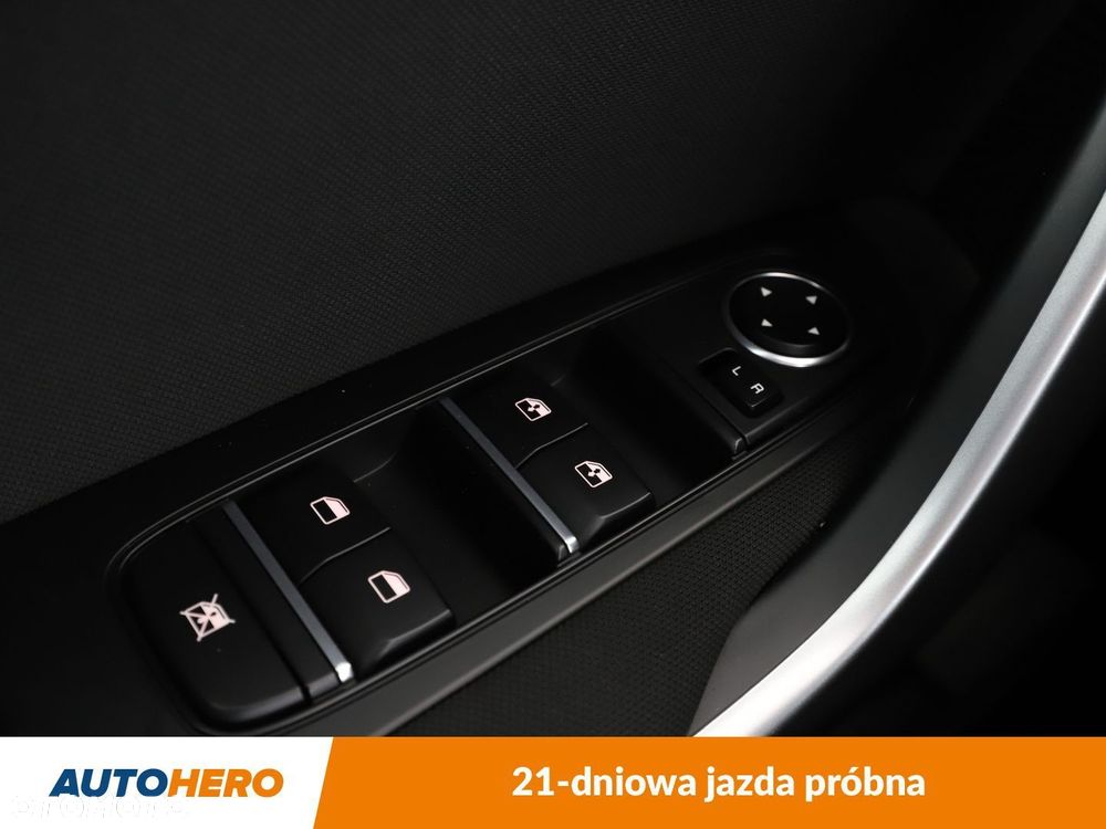 Kia XCeed 1.5 T-GDI M - 31