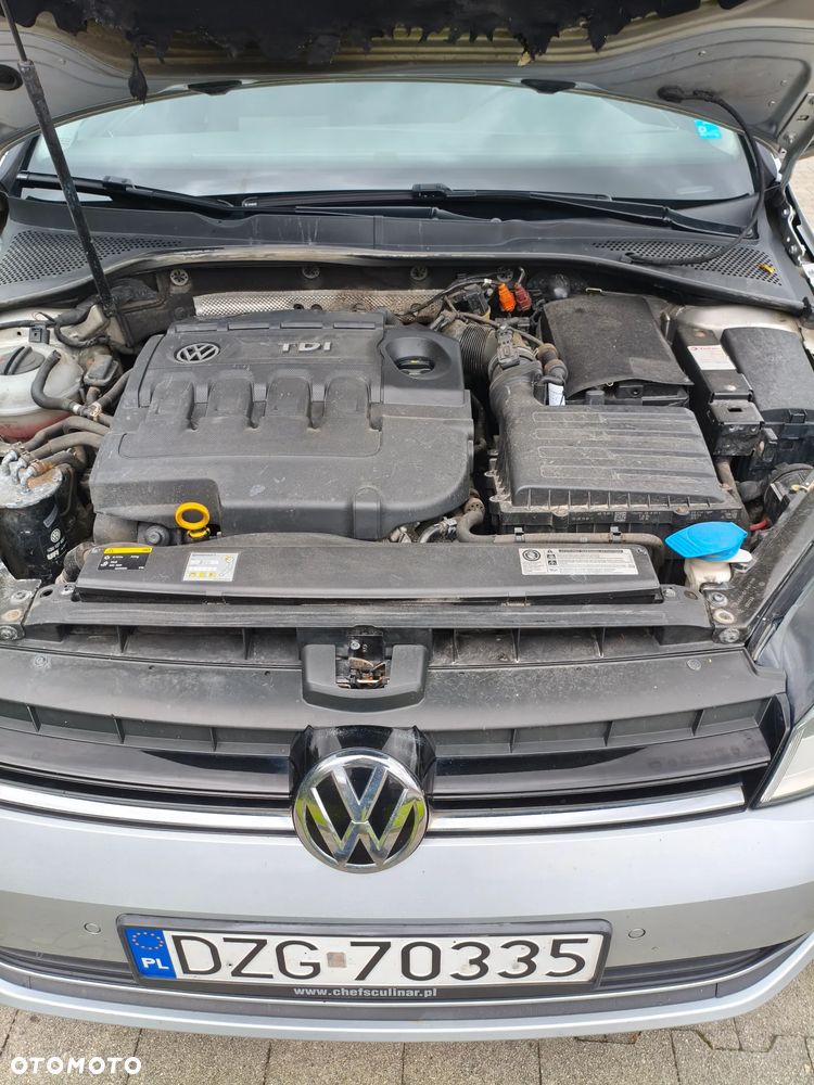 Volkswagen Golf 1.6 TDI Trendline - 6
