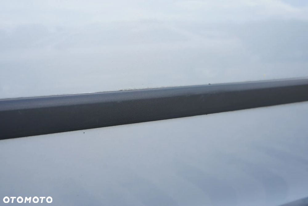 Drzwi przód przednie prawe Skoda Roomster 9452 - 6