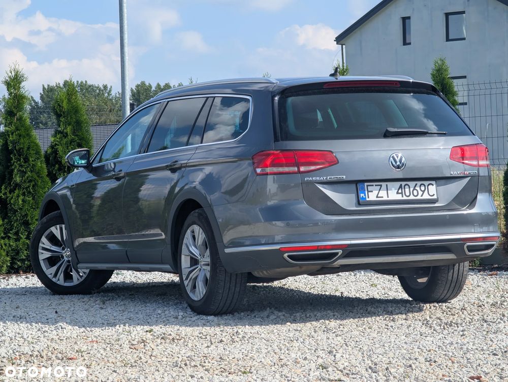 Volkswagen Passat 2.0 TDI BMT 4Mot Highline DSG - 8