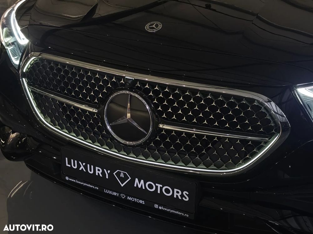 Mercedes-Benz E 200 9G-TRONIC AMG Line NIGHT Edition - 12