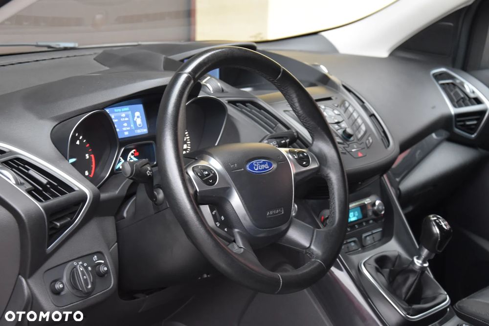 Ford Kuga 2.0 TDCi AWD Titanium - 21