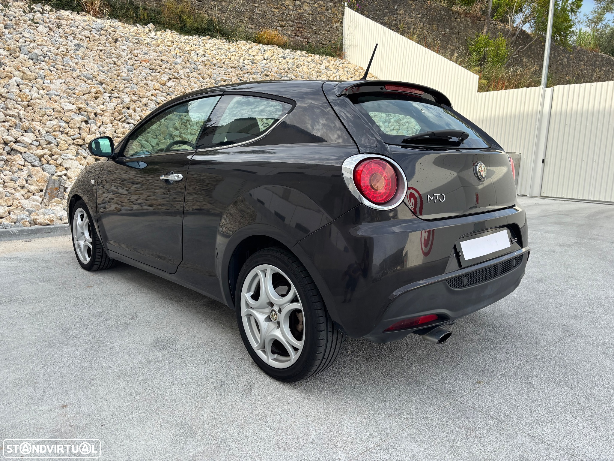 Alfa Romeo MiTo 1.3 JTD Distinctive - 15