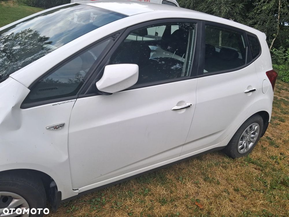 Hyundai ix20 - 10