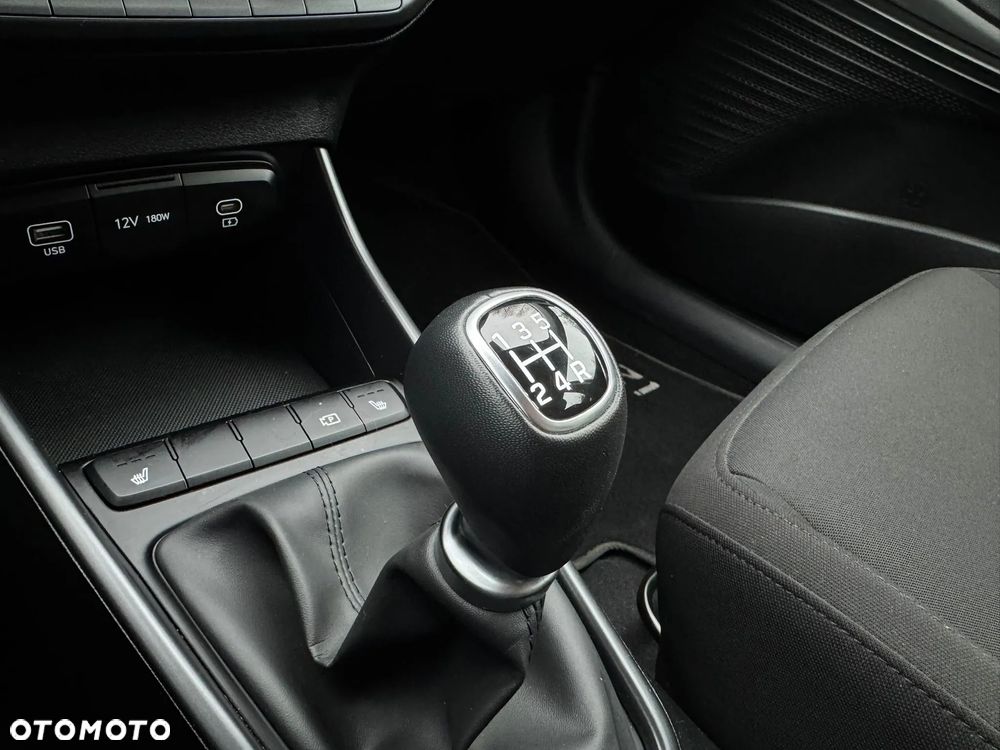 Hyundai i20 1.2 Modern - 13