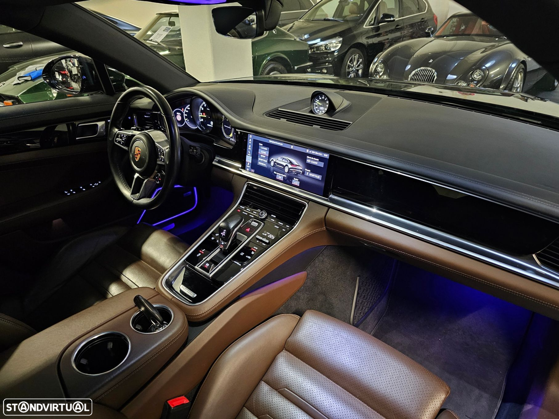 Porsche Panamera 4 E-Hybrid Platinum Edition - 15