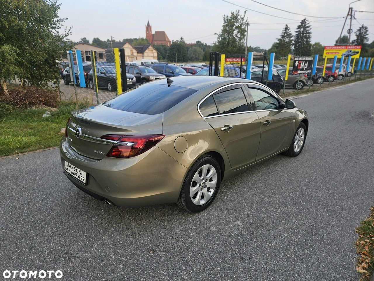 Opel Insignia - 4