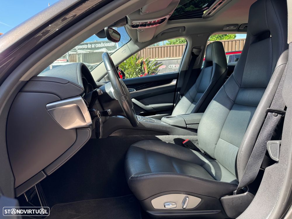 Porsche Panamera Platinum Edition - 17