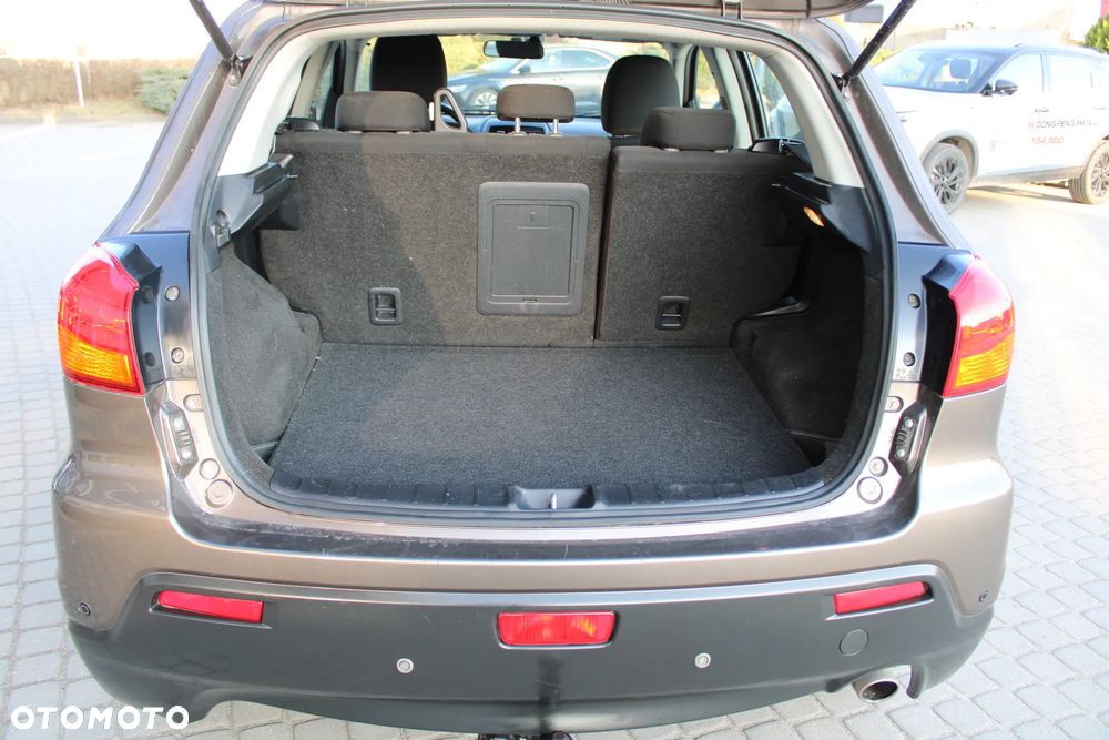 Mitsubishi ASX 1.6 Inform - 6