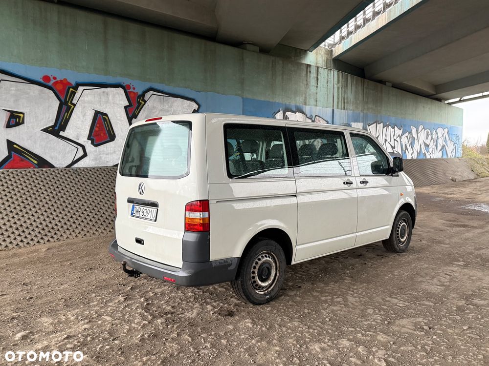Volkswagen Transporter Caravelle Kurz Trendline - 5