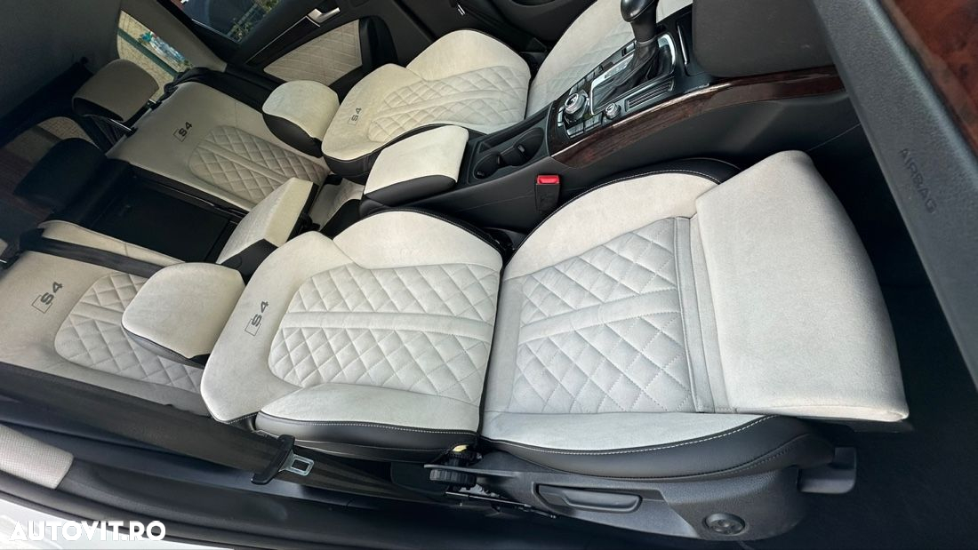 Audi A4 - 25