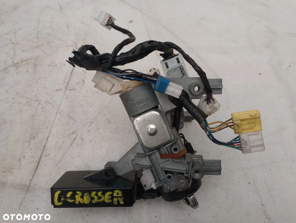 Citroen C-Crosser Stacyjka Zapłonowa Kluczyk Immobilizer  8670A012 - 1