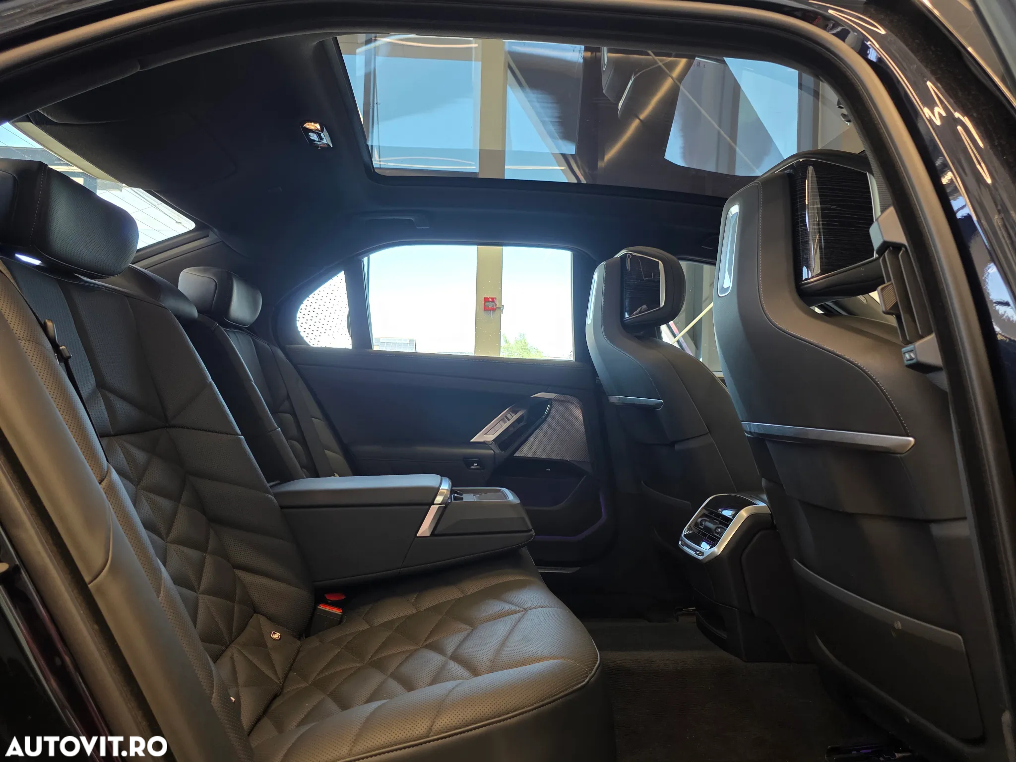 BMW Seria 7 740d xDrive - 12