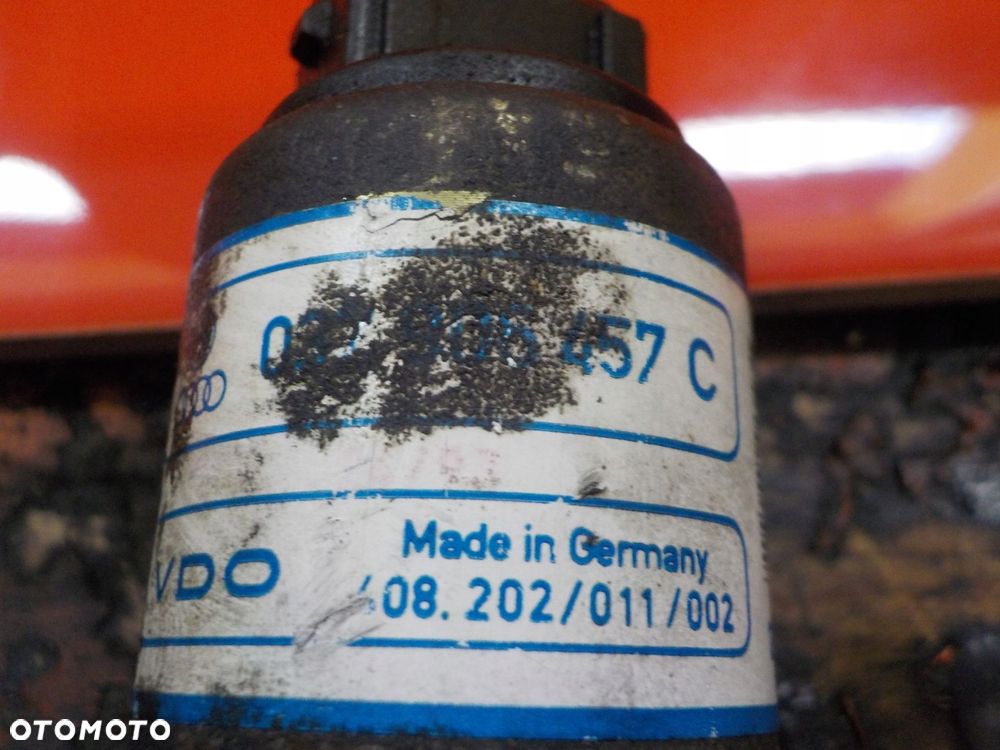 VW T4 2.5 B 94r 110KM AAF silnik krokowy 037906457C - 3