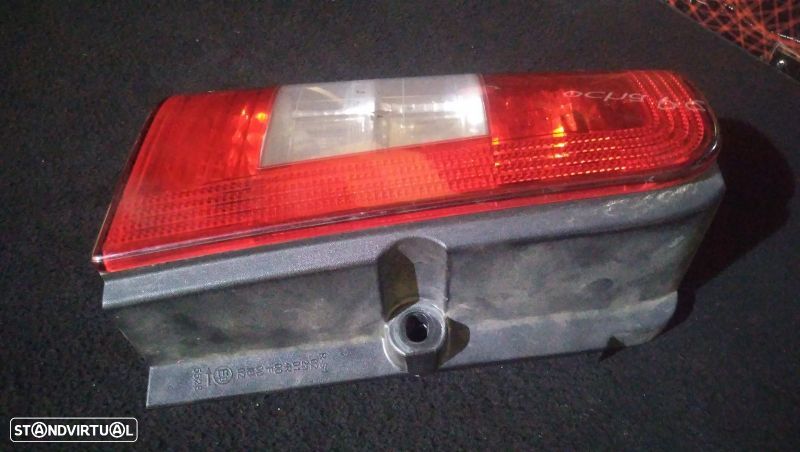 Farolim Stop Esq Citroên Berlingo / Berlingo First Veículo Multiuso (M - 4