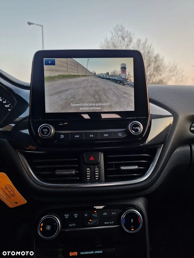 Ford Puma 1.0 EcoBoost mHEV Titanium - 18