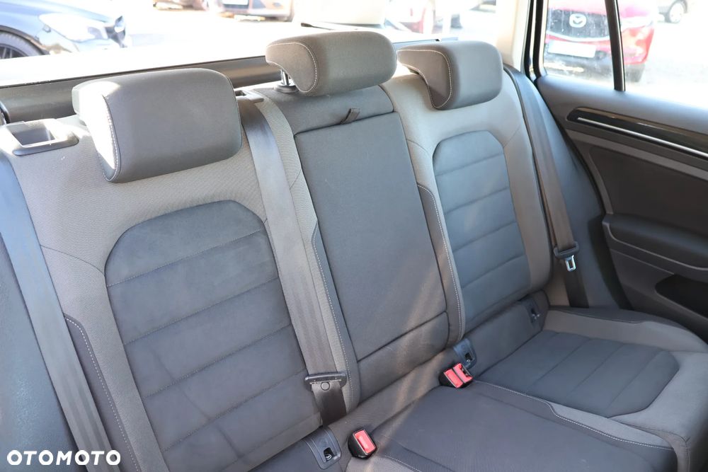 Volkswagen Golf Variant 1.5 eTSI OPF DSG Style - 15