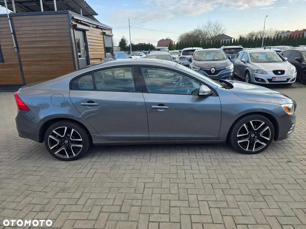 Volvo S60 - 3