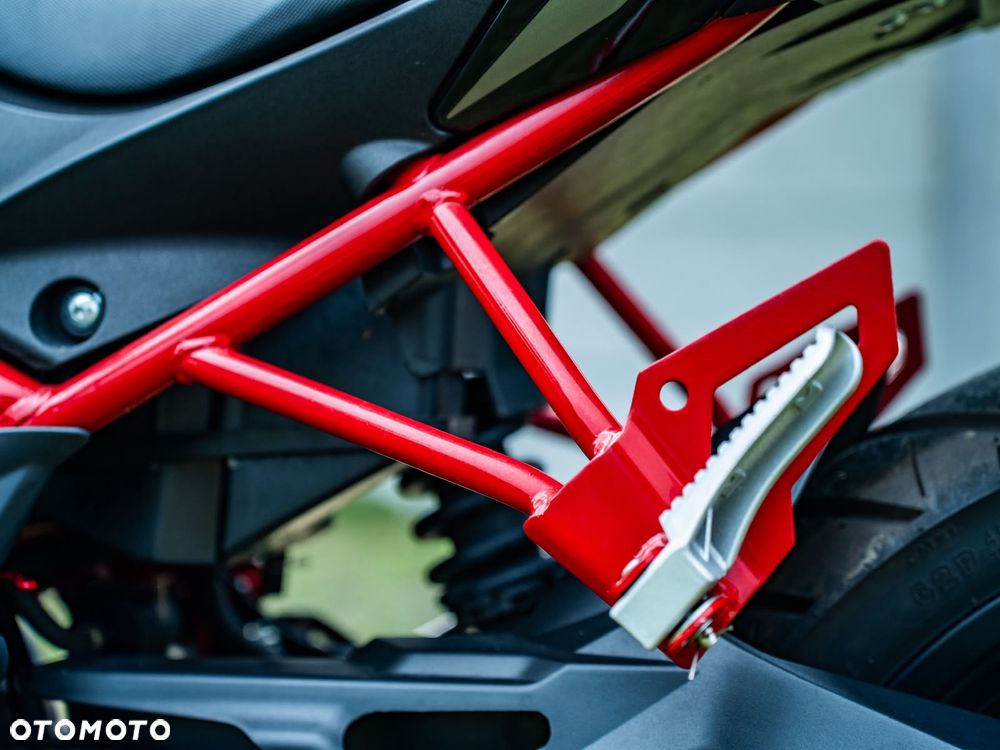 Benelli BN 125 - 12