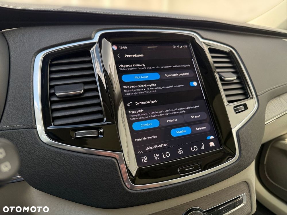 Volvo XC 90 - 24
