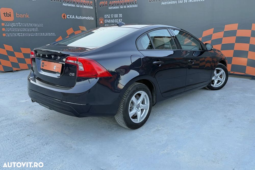 Volvo S60 D2 Linje Svart - 6